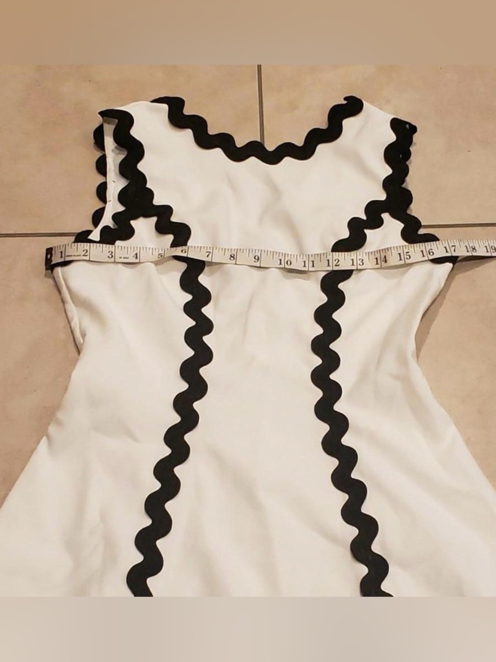 Commense constrast Trim Sleeveless midi dress - Picture 5 of 8